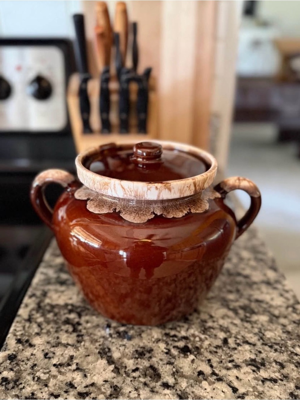 Vintage McCoy Brown Drip Glaze Bean Pot/Cookie Jar Crock with Lid-Oven Proof